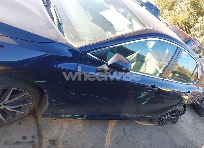 Photo 14 of 2022 Toyota Camry SE (VIN 4T1G11AK1NU054548)