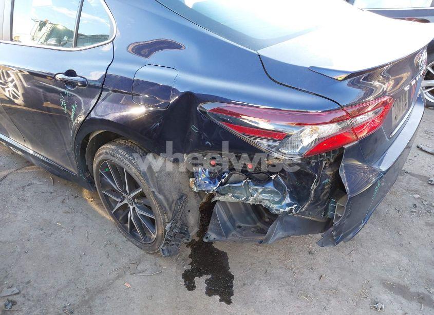 Photo 6 of 2022 Toyota Camry SE (VIN 4T1G11AK1NU054548)