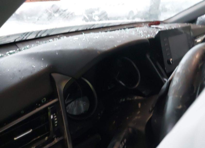 Photo 7 of 2022 Toyota Camry SE (VIN 4T1G11AK1NU622507)