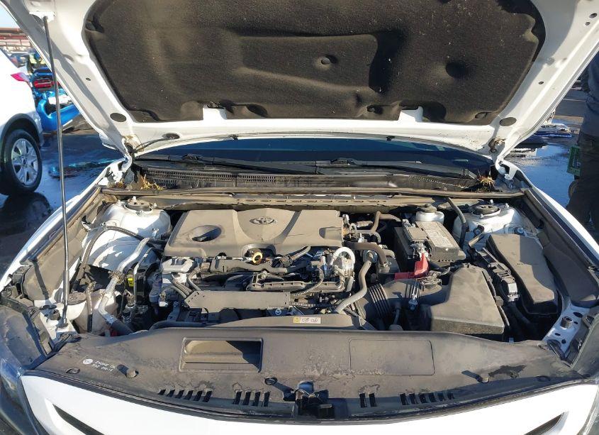 Photo 10 of 2022 Toyota Camry SE (VIN 4T1G11AK1NU653921)