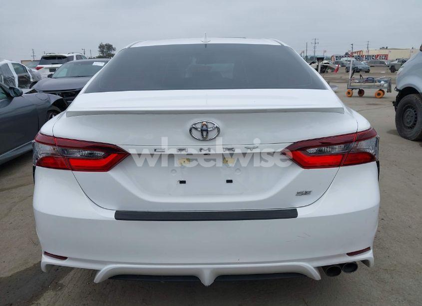 Photo 16 of 2022 Toyota Camry SE/SE NIGHT SHADE (VIN 4T1G11AK1NU656303)