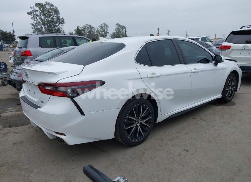 Photo 4 of 2022 Toyota Camry SE/SE NIGHT SHADE (VIN 4T1G11AK1NU656303)