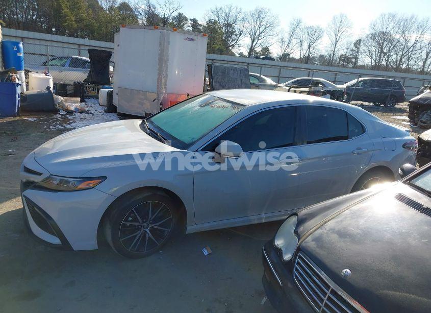 Photo 13 of 2023 Toyota Camry SE (VIN 4T1G11AK1PU080666)
