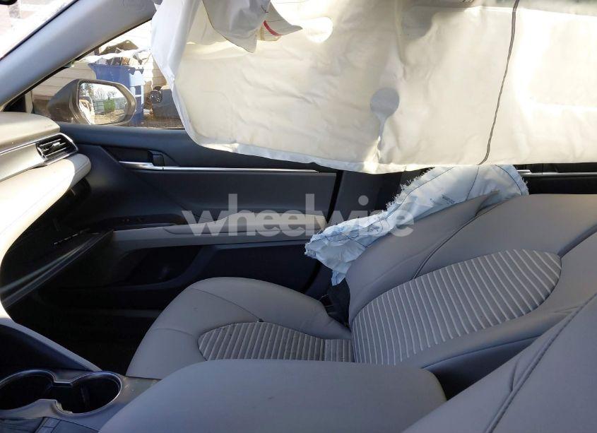 Photo 5 of 2023 Toyota Camry SE (VIN 4T1G11AK1PU080666)
