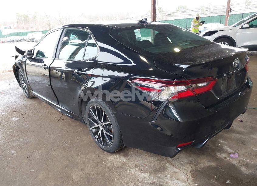 Photo 3 of 2023 Toyota Camry SE (VIN 4T1G11AK1PU147055)