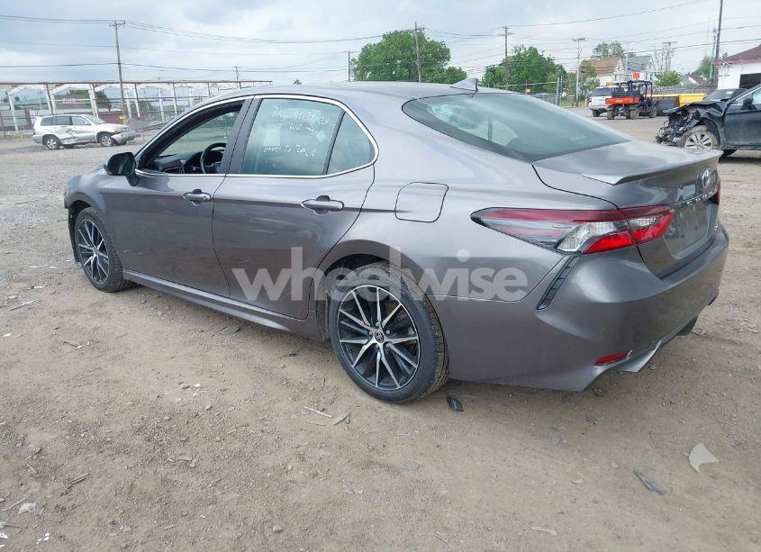 Photo 3 of 2023 Toyota Camry SE (VIN 4T1G11AK1PU181562)
