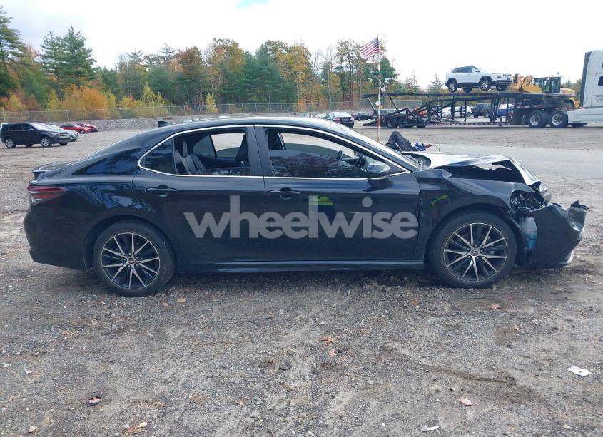 Photo 13 of 2023 Toyota Camry SE (VIN 4T1G11AK1PU735070)