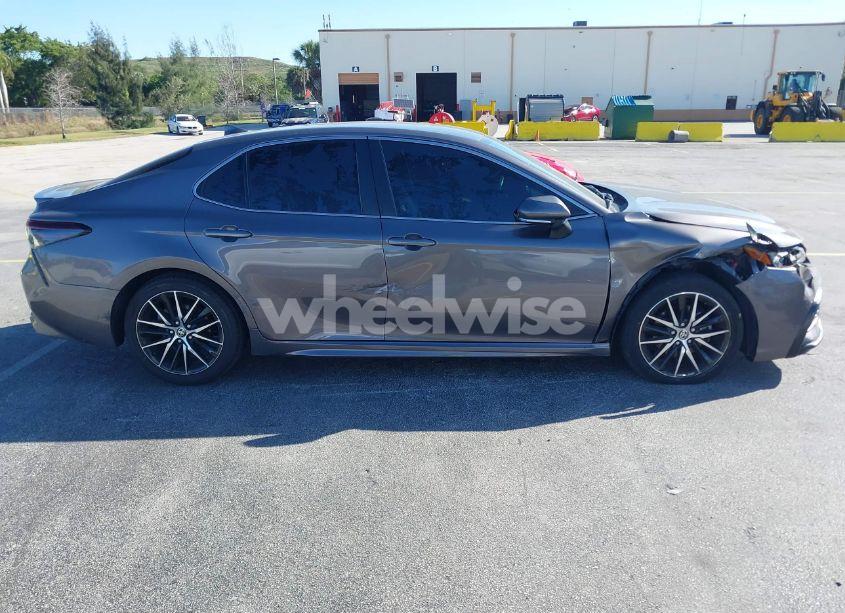 Photo 13 of 2023 Toyota Camry SE (VIN 4T1G11AK1PU750653)