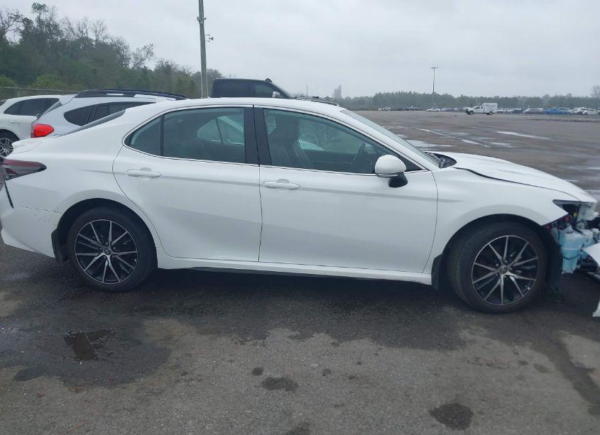 Photo 13 of 2023 Toyota Camry SE (VIN 4T1G11AK1PU760664)