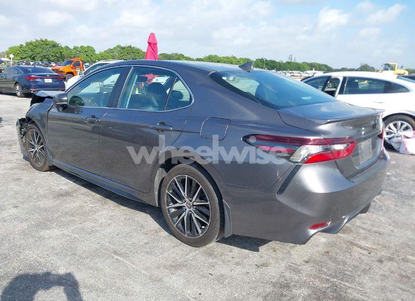 Photo 3 of 2023 Toyota Camry SE (VIN 4T1G11AK1PU784950)