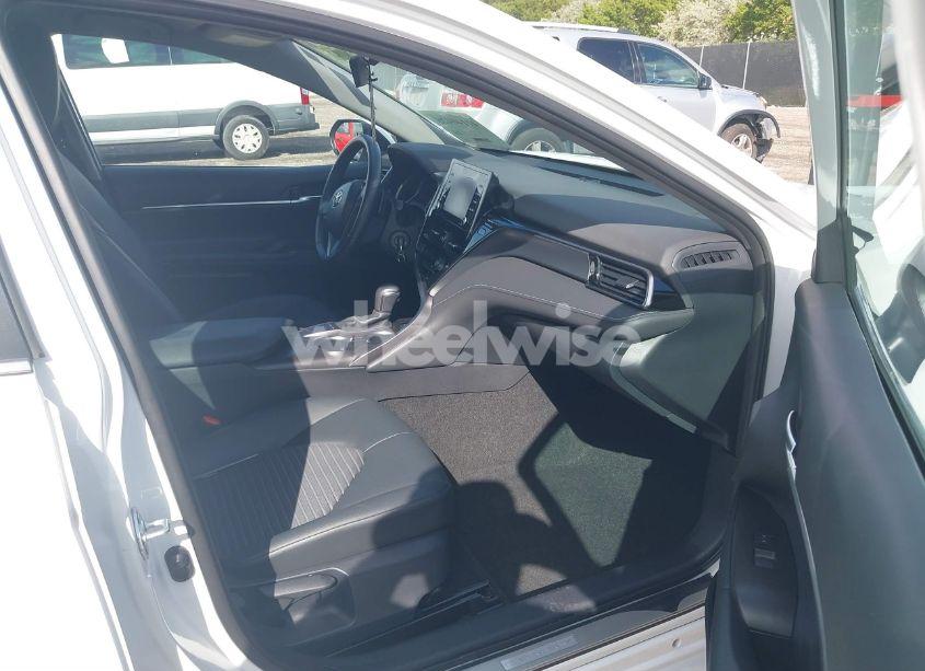 Photo 5 of 2023 Toyota Camry SE (VIN 4T1G11AK1PU790778)