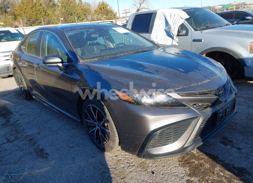 2023 Toyota Camry SE (VIN 4T1G11AK1PU808566) main photo