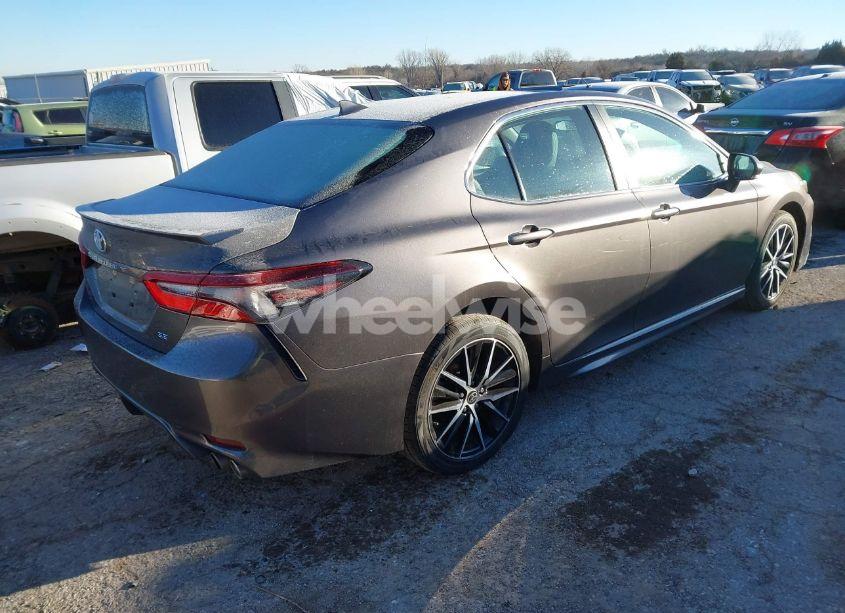 Photo 4 of 2023 Toyota Camry SE (VIN 4T1G11AK1PU808566)