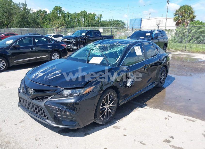 Photo 2 of 2023 Toyota Camry SE (VIN 4T1G11AK1PU833497)