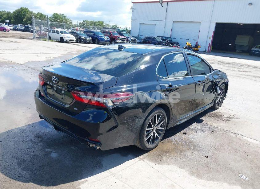 Photo 4 of 2023 Toyota Camry SE (VIN 4T1G11AK1PU833497)