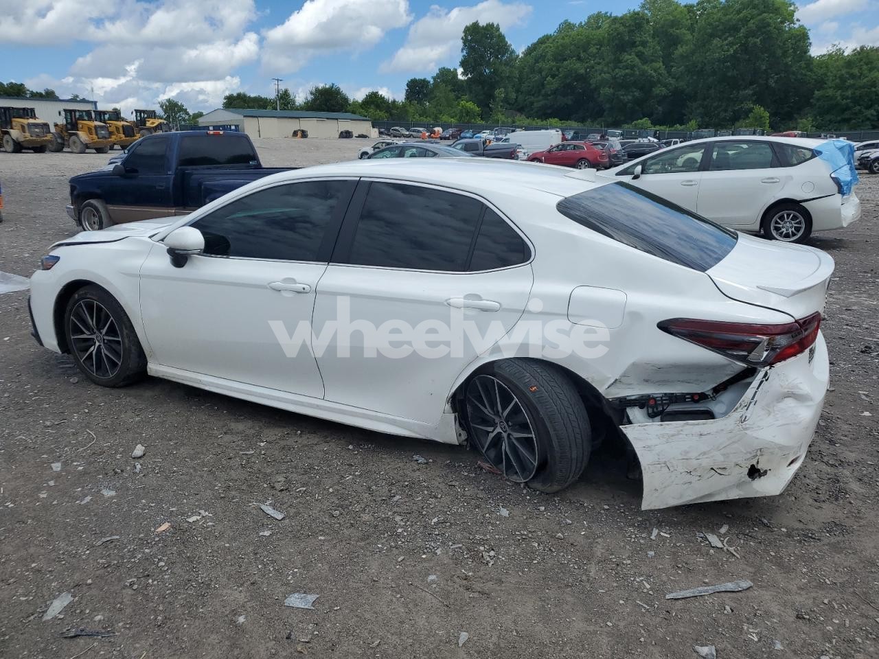 Photo 2 of 2024 TOYOTA CAMRY SE NIGHT SHADE (VIN 4T1G11AK1RU191673)