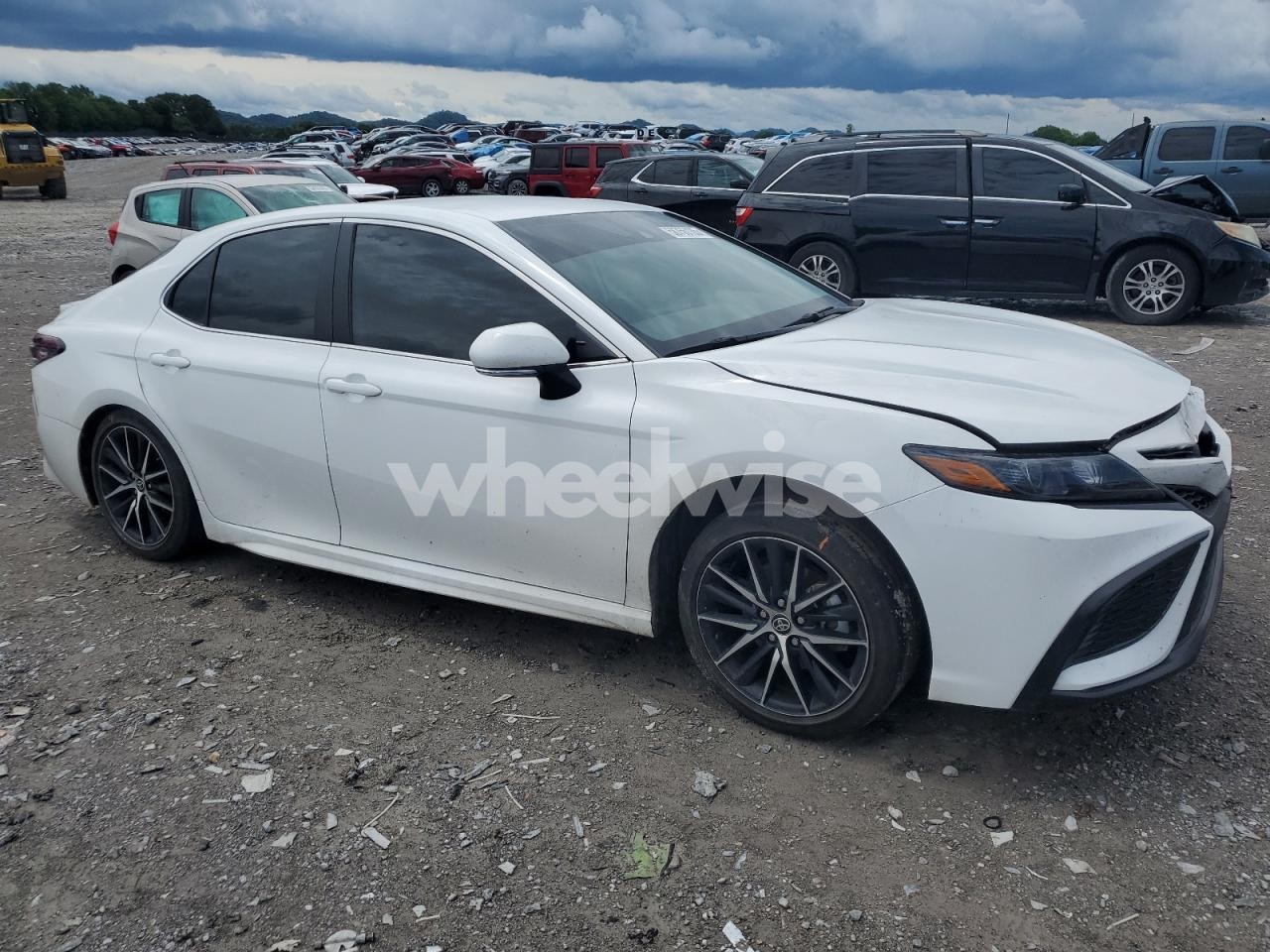 Photo 4 of 2024 TOYOTA CAMRY SE NIGHT SHADE (VIN 4T1G11AK1RU191673)