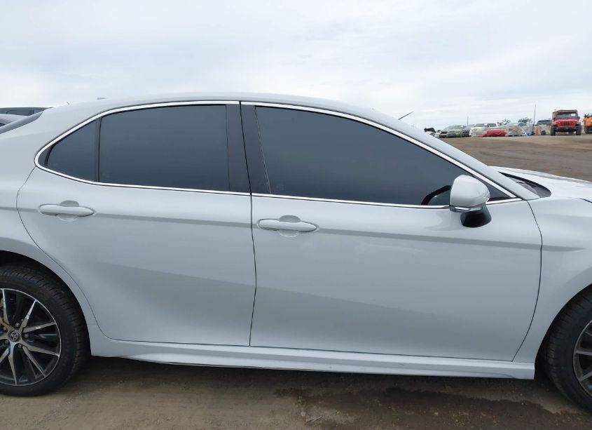 Photo 13 of 2024 Toyota Camry SE (VIN 4T1G11AK1RU199465)