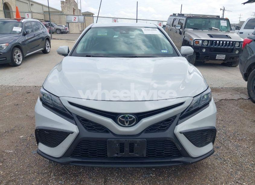 Photo 12 of 2024 Toyota Camry SE (VIN 4T1G11AK1RU212408)