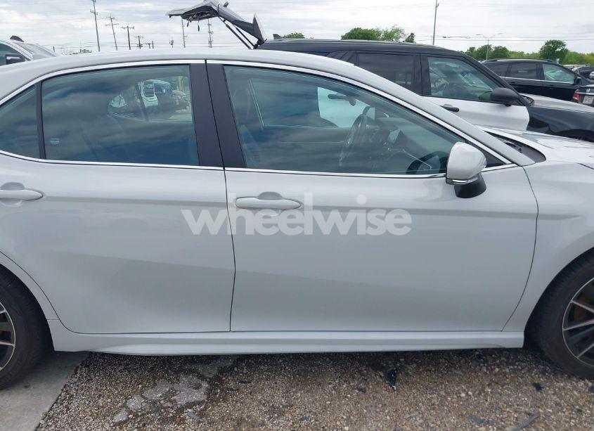 Photo 13 of 2024 Toyota Camry SE (VIN 4T1G11AK1RU212408)