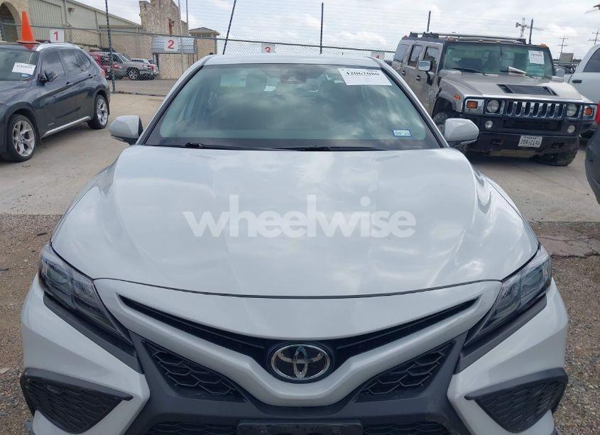 Photo 6 of 2024 Toyota Camry SE (VIN 4T1G11AK1RU212408)