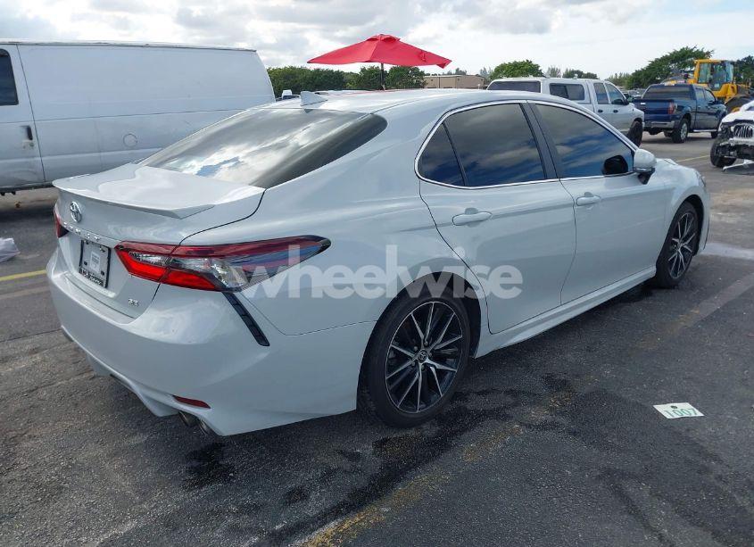 Photo 4 of 2024 Toyota Camry SE (VIN 4T1G11AK1RU238569)