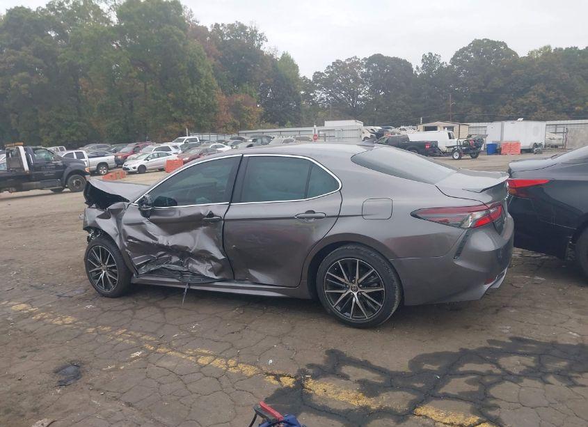 Photo 14 of 2024 Toyota Camry SE (VIN 4T1G11AK1RU263830)