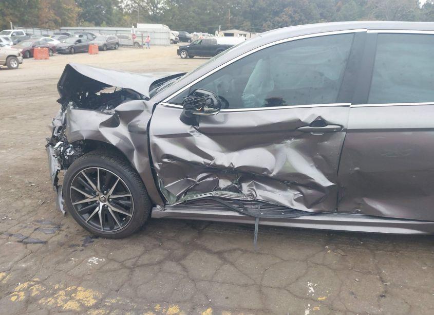 Photo 6 of 2024 Toyota Camry SE (VIN 4T1G11AK1RU263830)