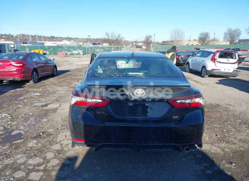 Photo 15 of 2024 Toyota Camry SE (VIN 4T1G11AK1RU852358)
