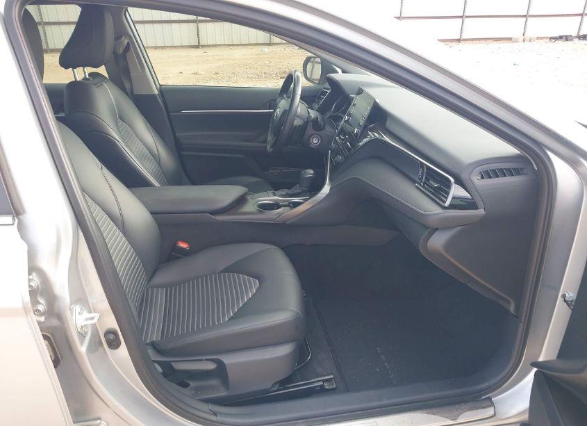 Photo 5 of 2024 Toyota Camry SE (VIN 4T1G11AK1RU855437)