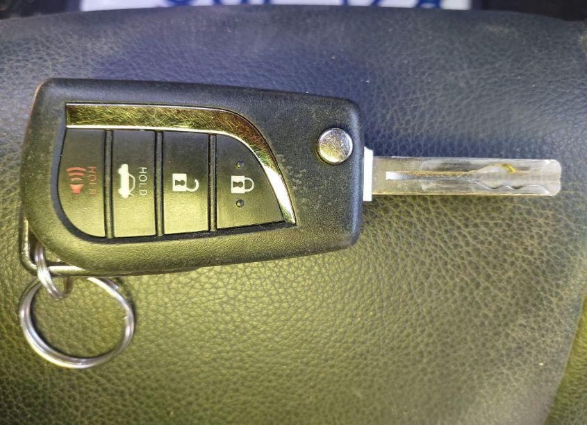 Photo 11 of 2020 Toyota Camry SE (VIN 4T1G11AK2LU302335)