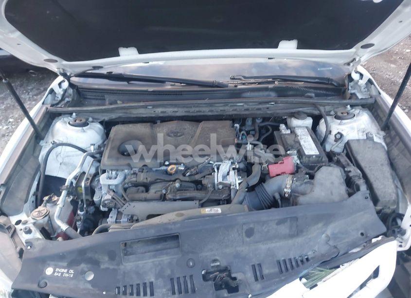 Photo 10 of 2020 Toyota Camry SE (VIN 4T1G11AK2LU325534)
