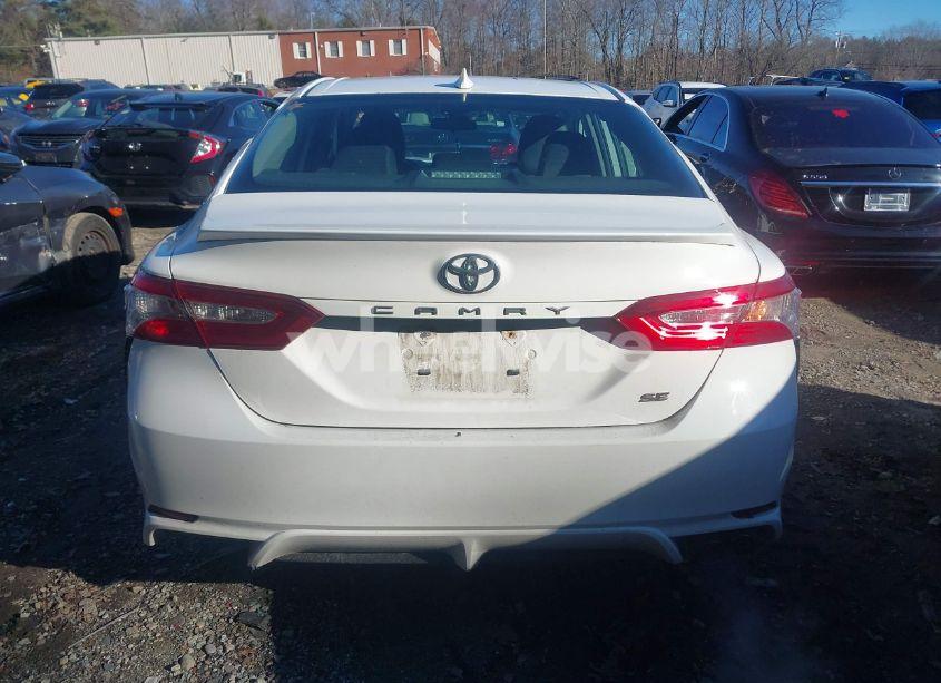 Photo 16 of 2020 Toyota Camry SE (VIN 4T1G11AK2LU325534)