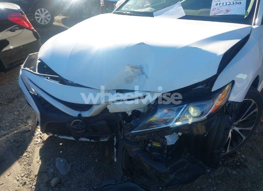 Photo 6 of 2020 Toyota Camry SE (VIN 4T1G11AK2LU325534)