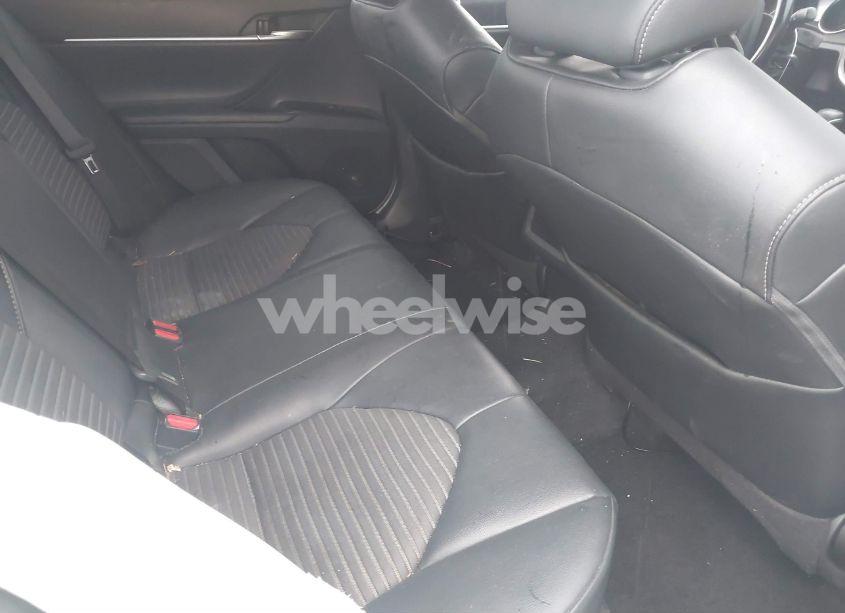 Photo 8 of 2020 Toyota Camry SE NIGHTSHADE EDITION (VIN 4T1G11AK2LU396698)