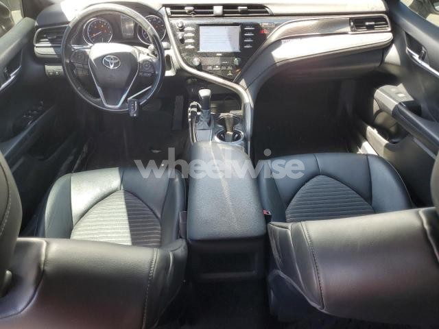 Photo 3 of 2020 TOYOTA CAMRY SE (VIN 4T1G11AK2LU500980)