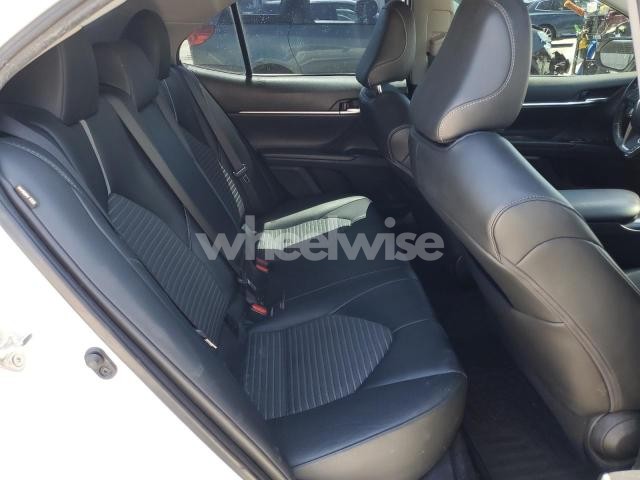 Photo 6 of 2020 TOYOTA CAMRY SE (VIN 4T1G11AK2LU500980)