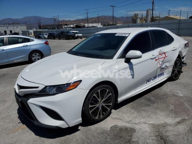 Photo 8 of 2020 TOYOTA CAMRY SE (VIN 4T1G11AK2LU500980)