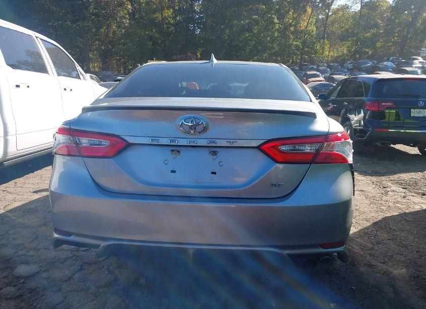 Photo 16 of 2020 Toyota Camry SE (VIN 4T1G11AK2LU506553)