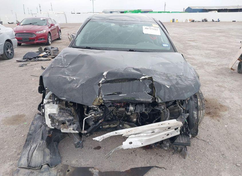 Photo 13 of 2020 Toyota Camry SE (VIN 4T1G11AK2LU507122)