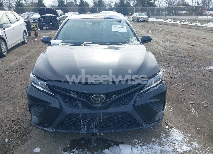 Photo 12 of 2020 Toyota Camry SE (VIN 4T1G11AK2LU870455)
