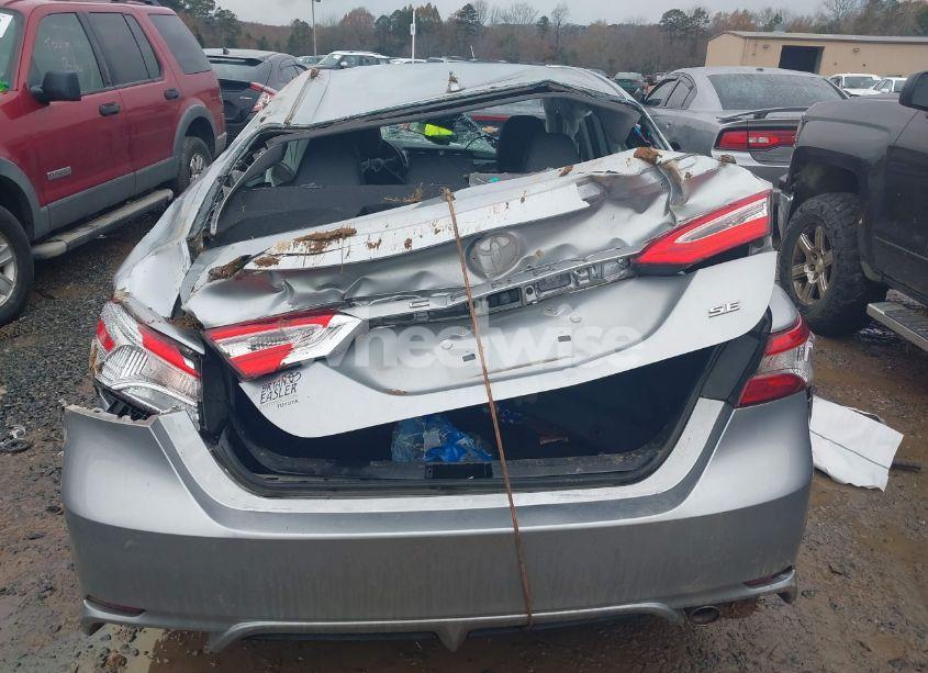 Photo 16 of 2020 Toyota Camry SE (VIN 4T1G11AK2LU893119)