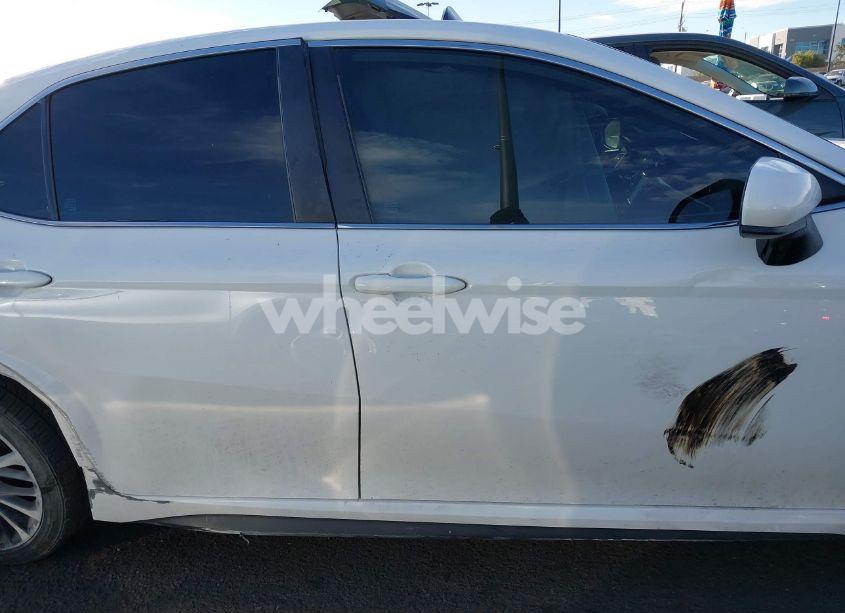 Photo 14 of 2020 Toyota Camry SE (VIN 4T1G11AK2LU964819)