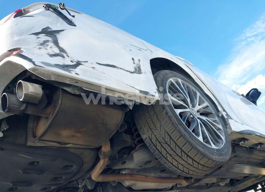 Photo 19 of 2020 Toyota Camry SE (VIN 4T1G11AK2LU964819)