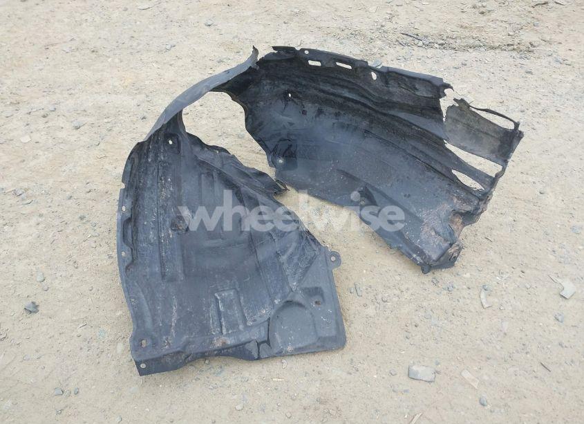 Photo 12 of 2021 Toyota Camry SE (VIN 4T1G11AK2MU418054)