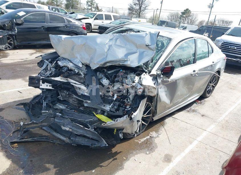 Photo 2 of 2021 Toyota Camry SE (VIN 4T1G11AK2MU427465)