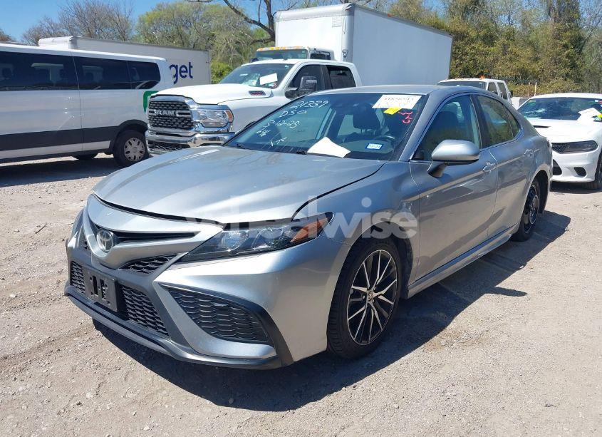 Photo 2 of 2021 Toyota Camry SE/SE NIGHTSHADE EDITION (VIN 4T1G11AK2MU442936)