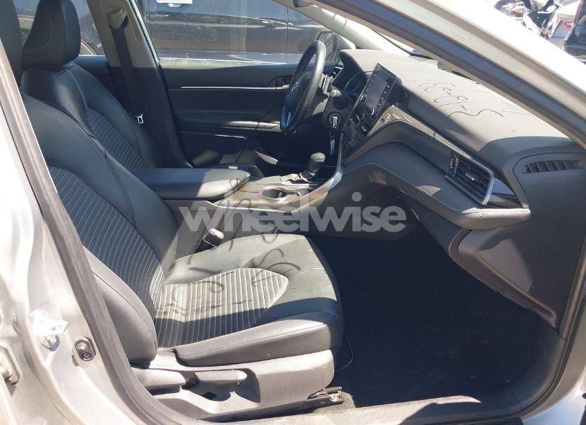 Photo 5 of 2021 Toyota Camry SE/SE NIGHTSHADE EDITION (VIN 4T1G11AK2MU442936)