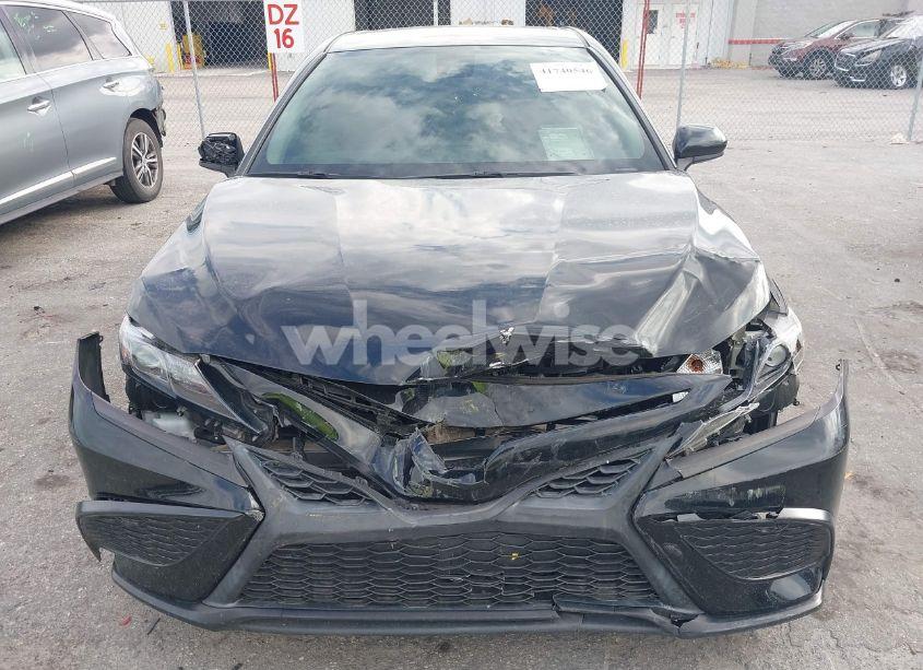Photo 6 of 2021 Toyota Camry SE (VIN 4T1G11AK2MU471174)