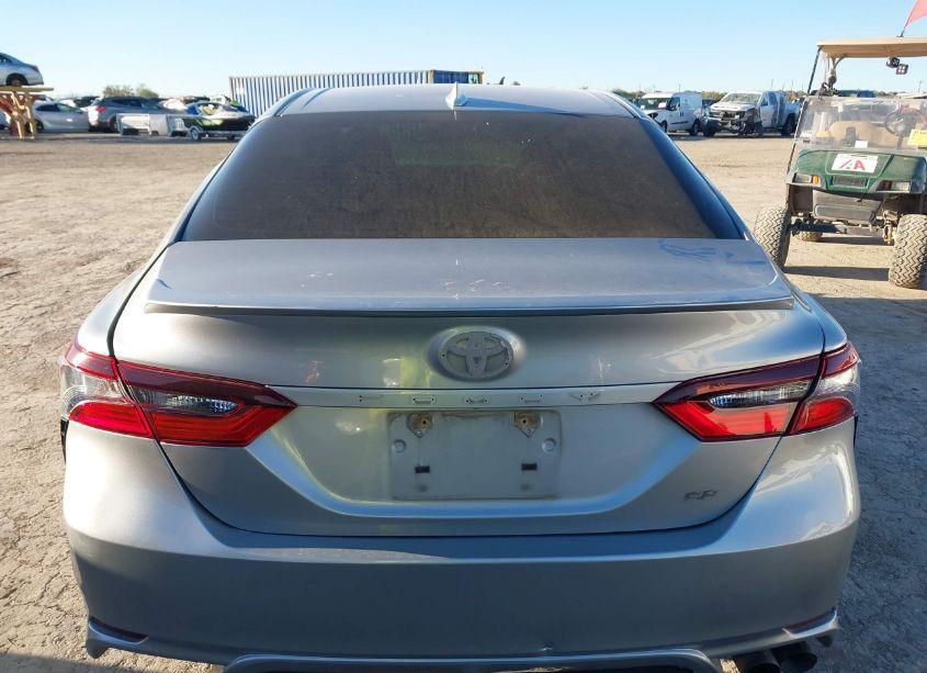 Photo 17 of 2021 Toyota Camry SE (VIN 4T1G11AK2MU486385)